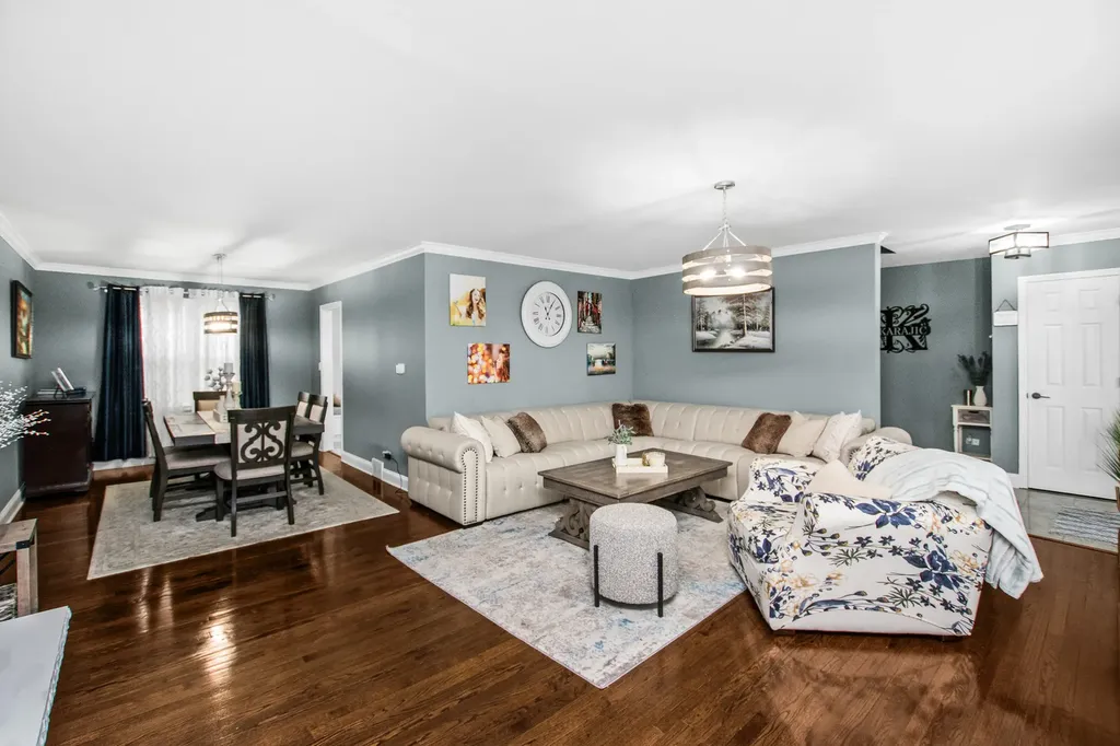 715 South Naperville Road Wheaton IL 60189