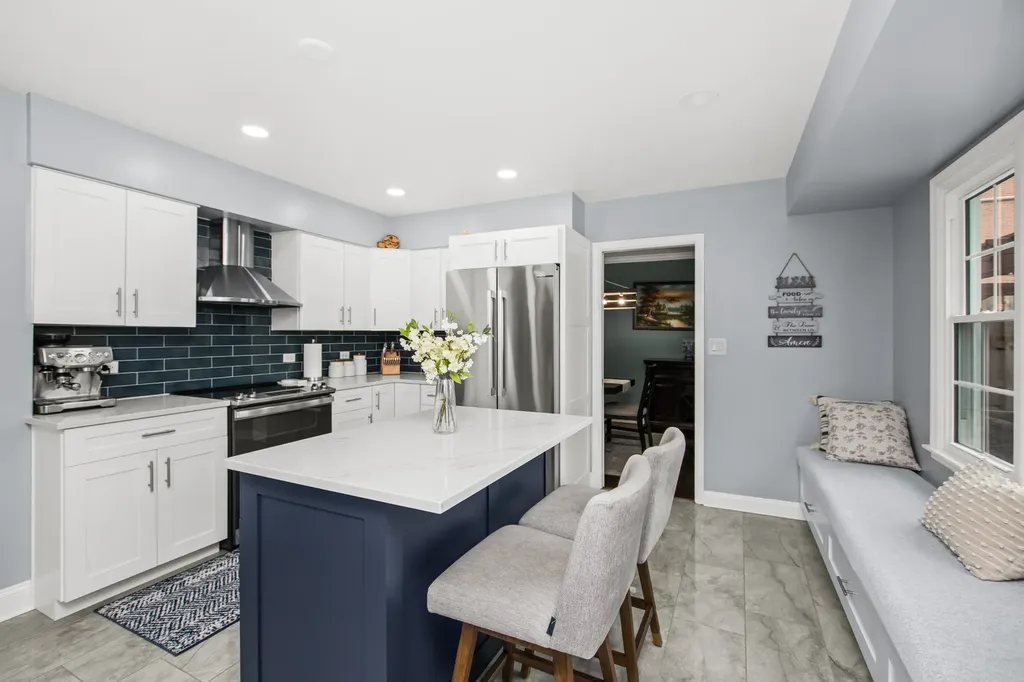 715 South Naperville Road Wheaton IL 60189
