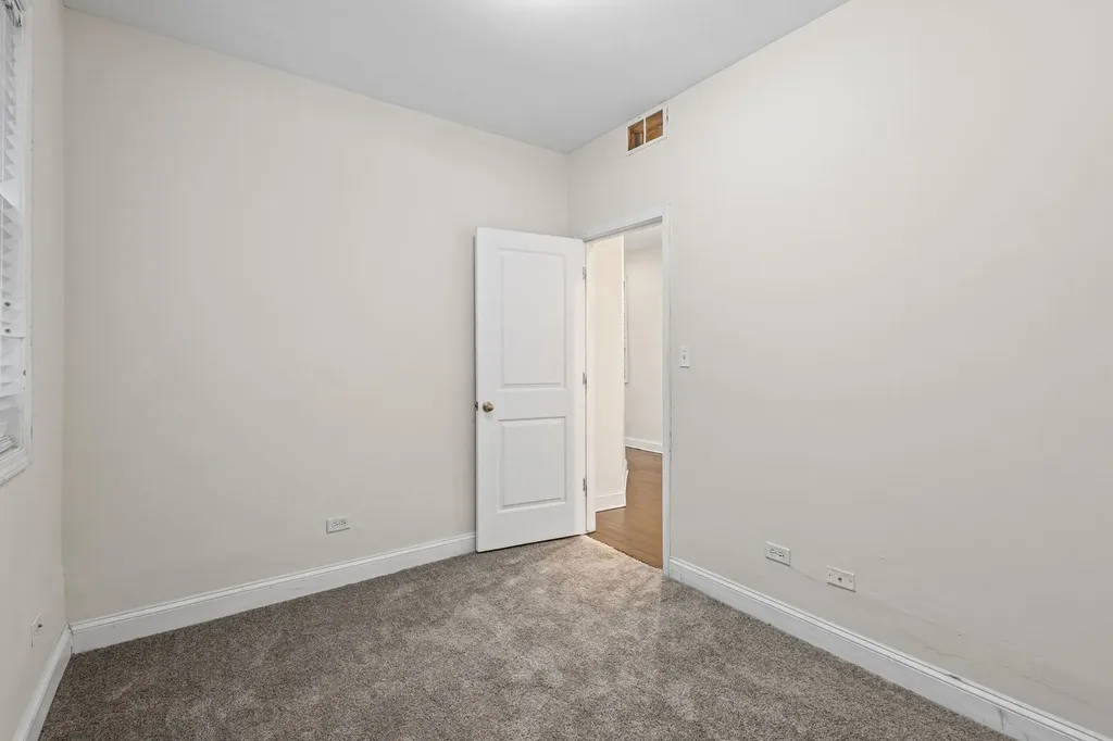 4809 South Wabash Avenue Chicago IL 60615