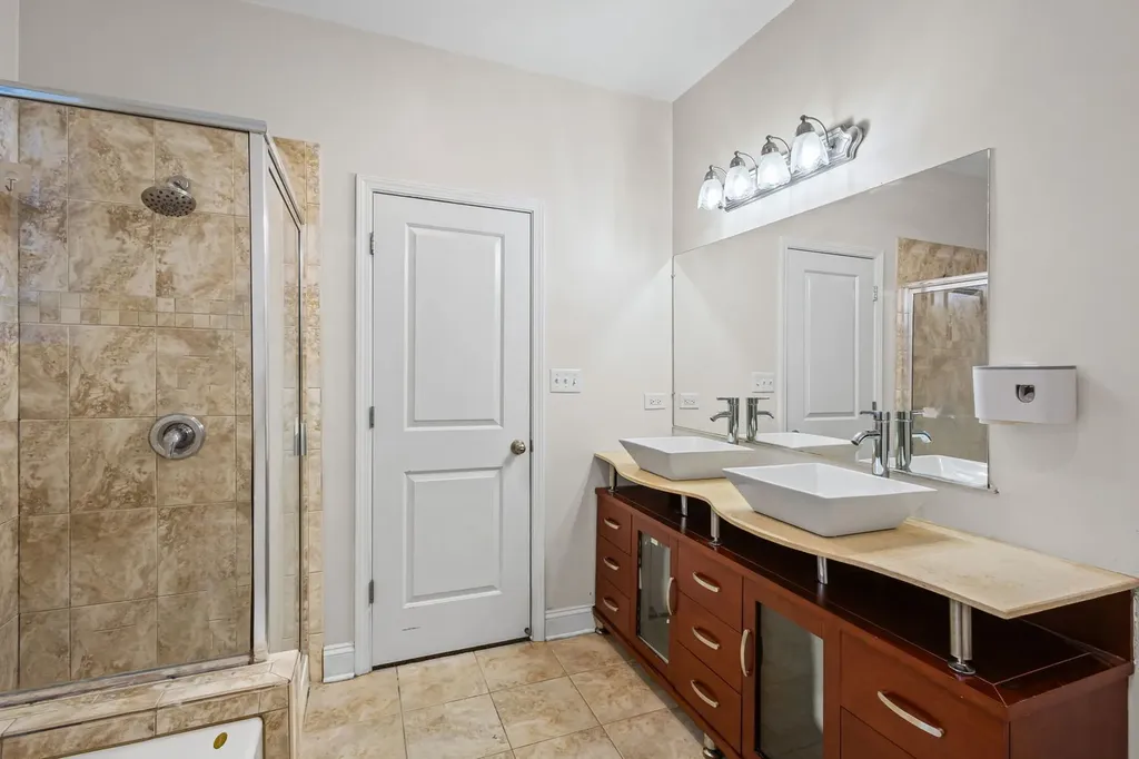4809 South Wabash Avenue Chicago IL 60615
