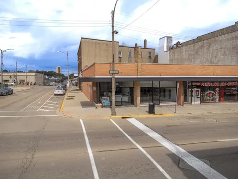 26-28-30 West Stephenson Street Freeport IL 61032