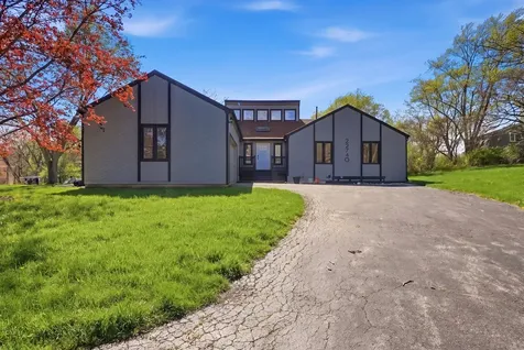 22740 Frederick Road Steger IL 60475