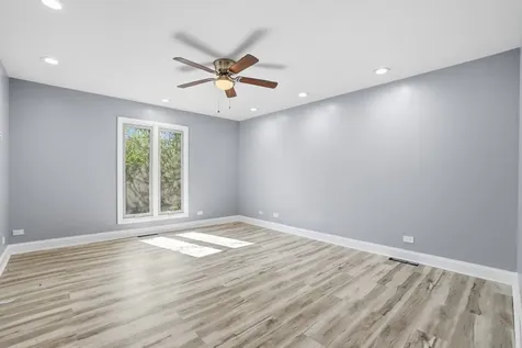 22740 Frederick Road Steger IL 60475