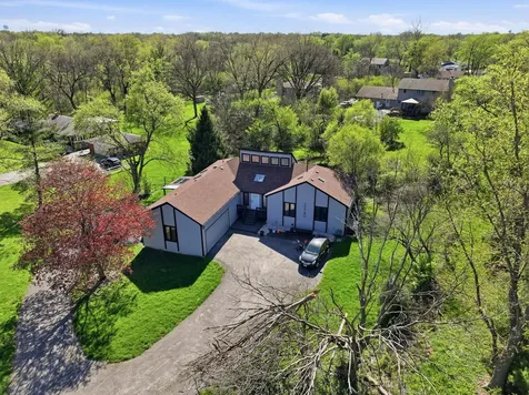 22740 Frederick Road Steger IL 60475