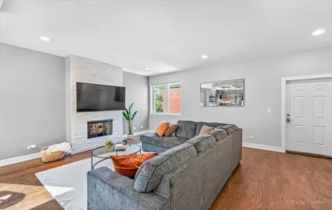1732 North California Avenue Chicago IL 60647