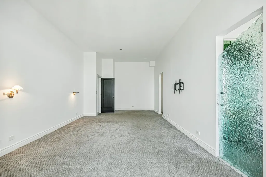 910 South Michigan Avenue Chicago IL 60605