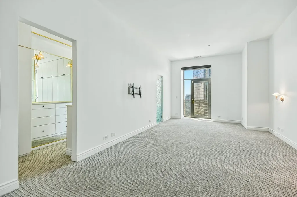 910 South Michigan Avenue Chicago IL 60605