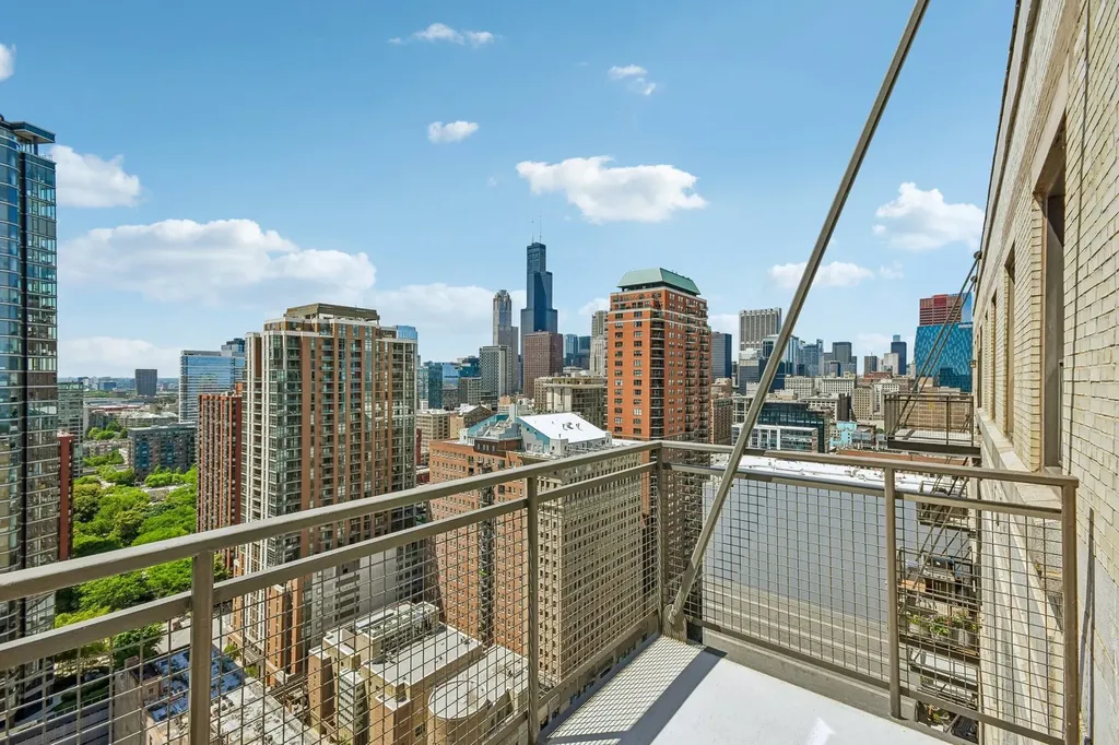 910 South Michigan Avenue Chicago IL 60605