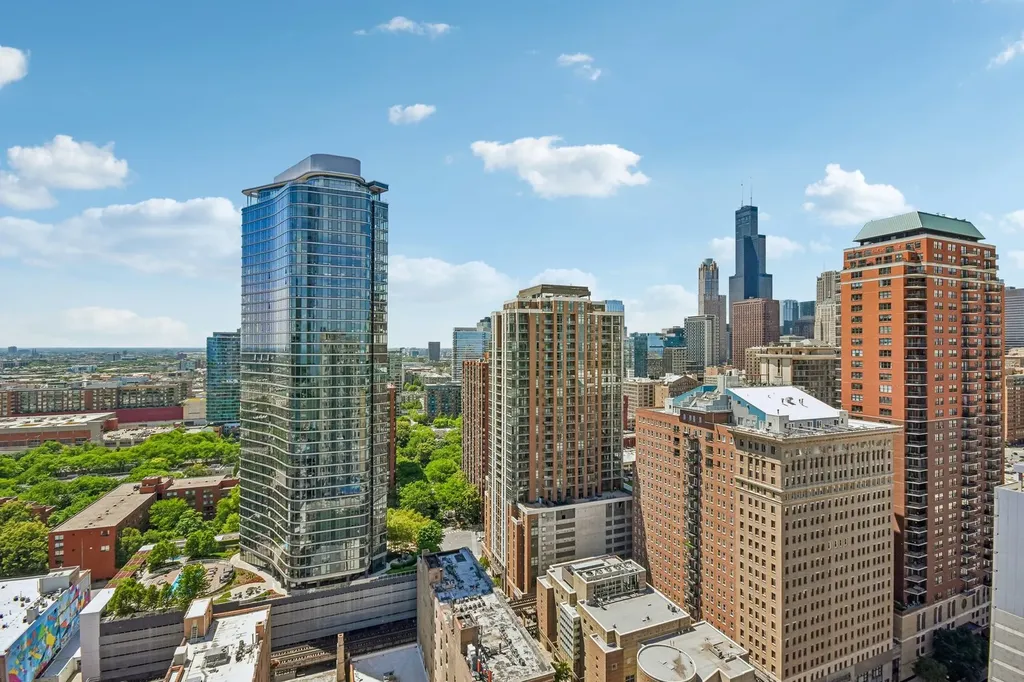 910 South Michigan Avenue Chicago IL 60605