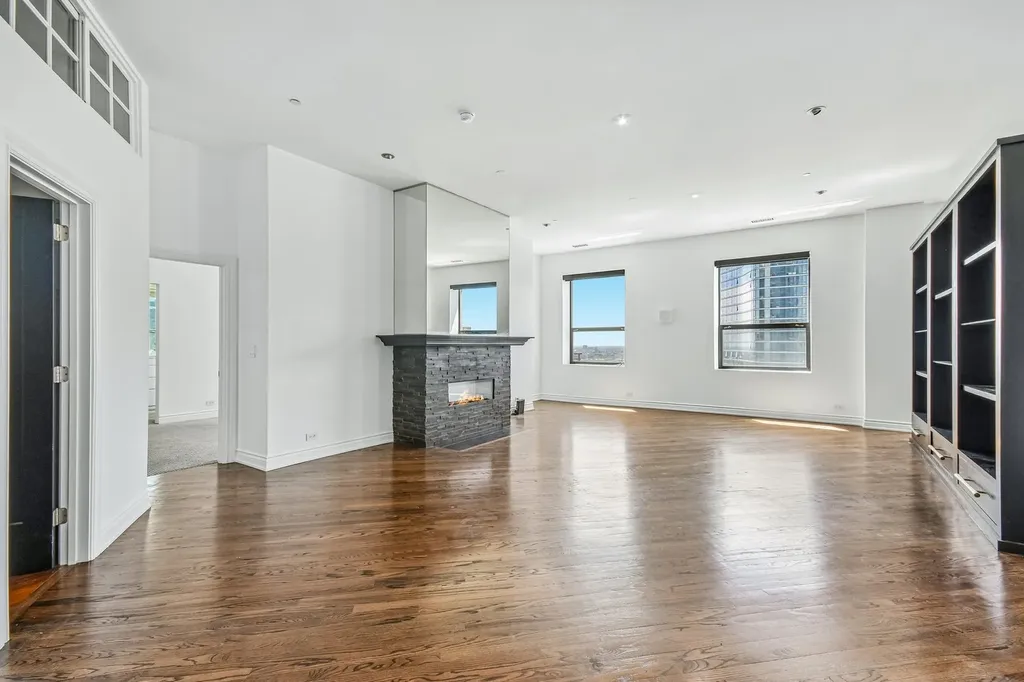 910 South Michigan Avenue Chicago IL 60605