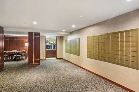 910 South Michigan Avenue Chicago IL 60605