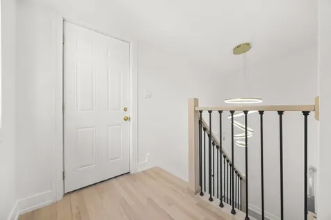 7324 South Maryland Street Chicago IL 60619