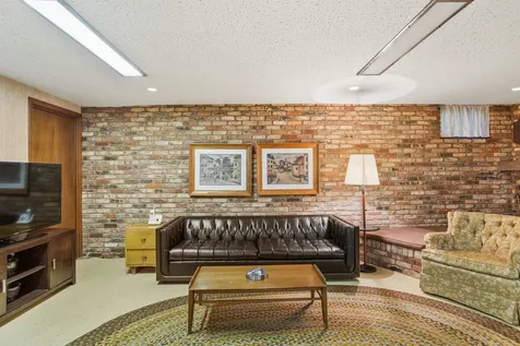 1313 Waverly Drive Champaign IL 61821