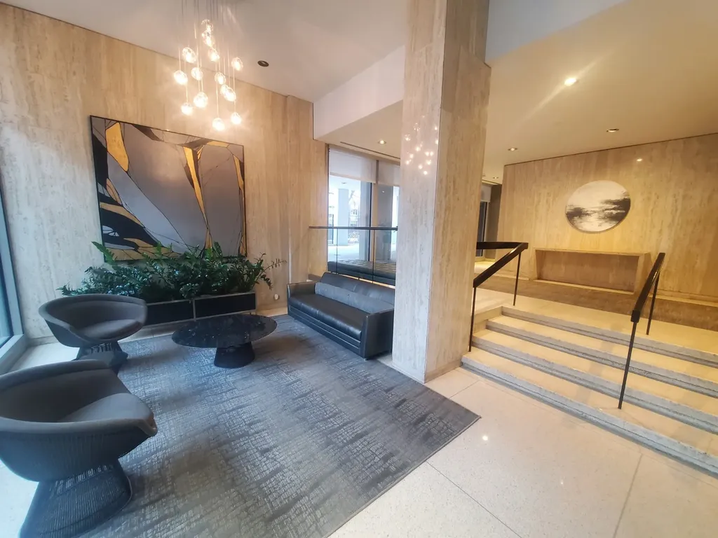 88 West Schiller Street Chicago IL 60610