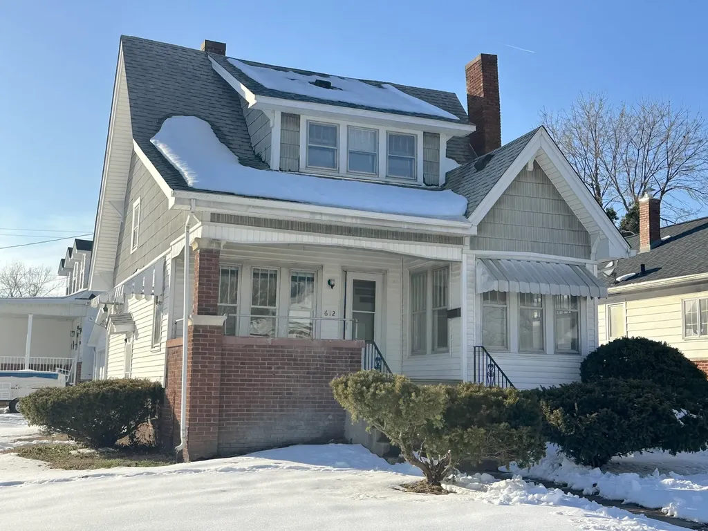 612 Pleasant Court Marion IL 62959