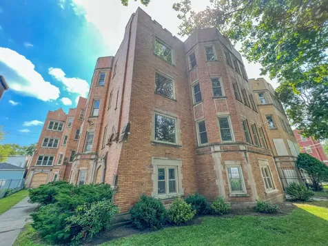 7951 South Muskegon Avenue Chicago IL 60617