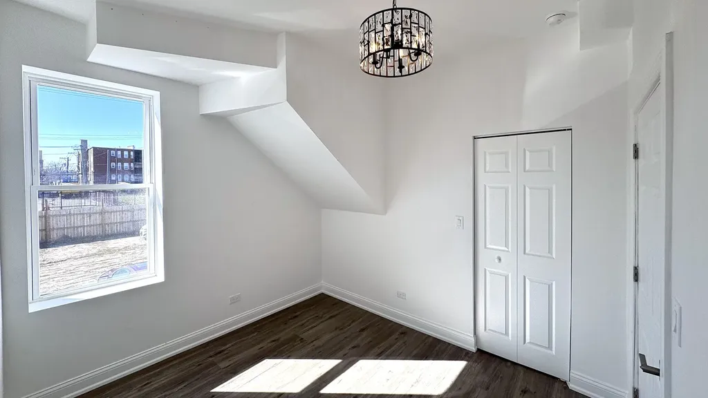 4751 West Monroe Street Chicago IL 60644