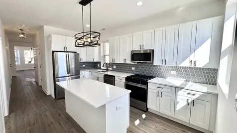 4751 West Monroe Street Chicago IL 60644
