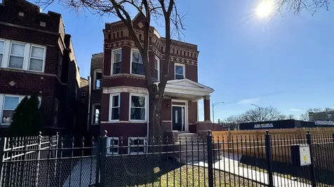4751 West Monroe Street Chicago IL 60644
