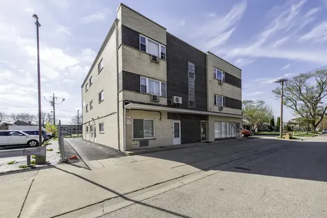 2052 Western Avenue Waukegan IL 60087