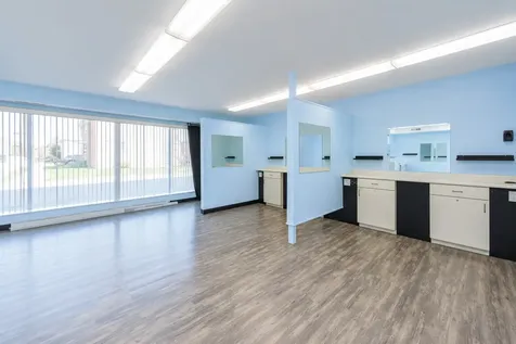 2052 Western Avenue Waukegan IL 60087