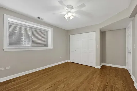 930 West Agatite Avenue Chicago IL 60640