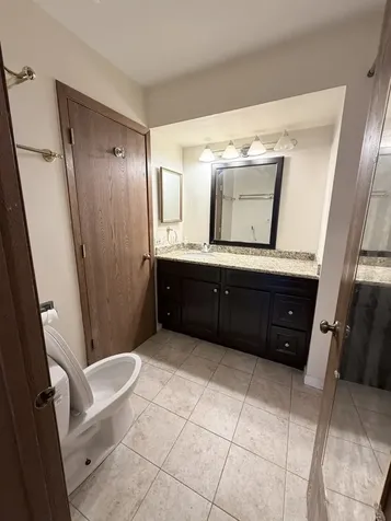 1817 Altoona Court Schaumburg IL 60194