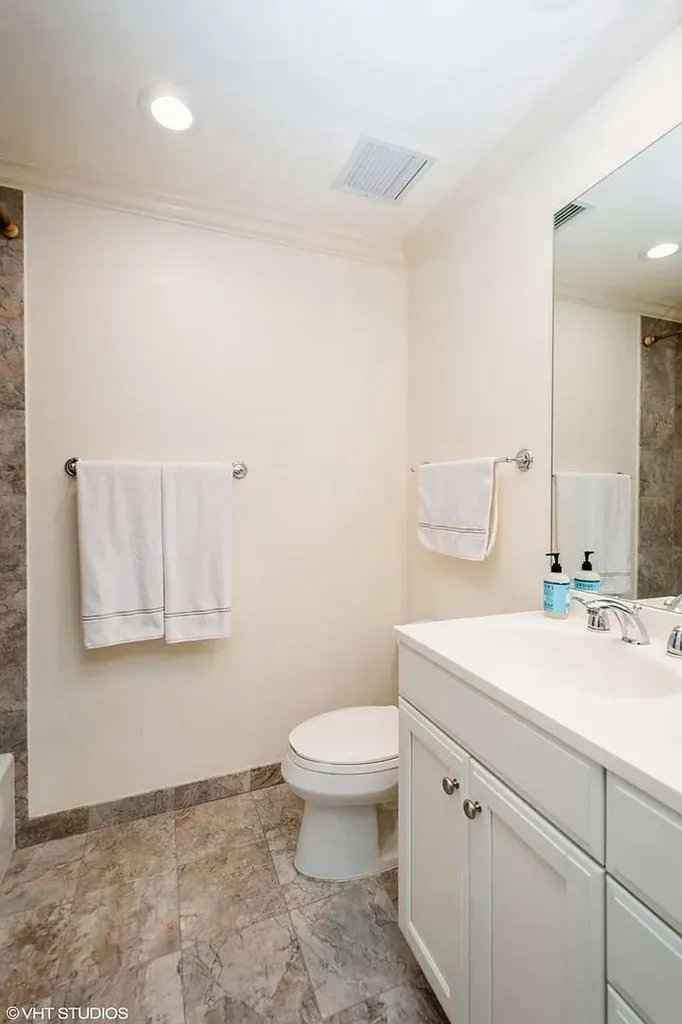 600 North Lake Shore Drive Chicago IL 60611
