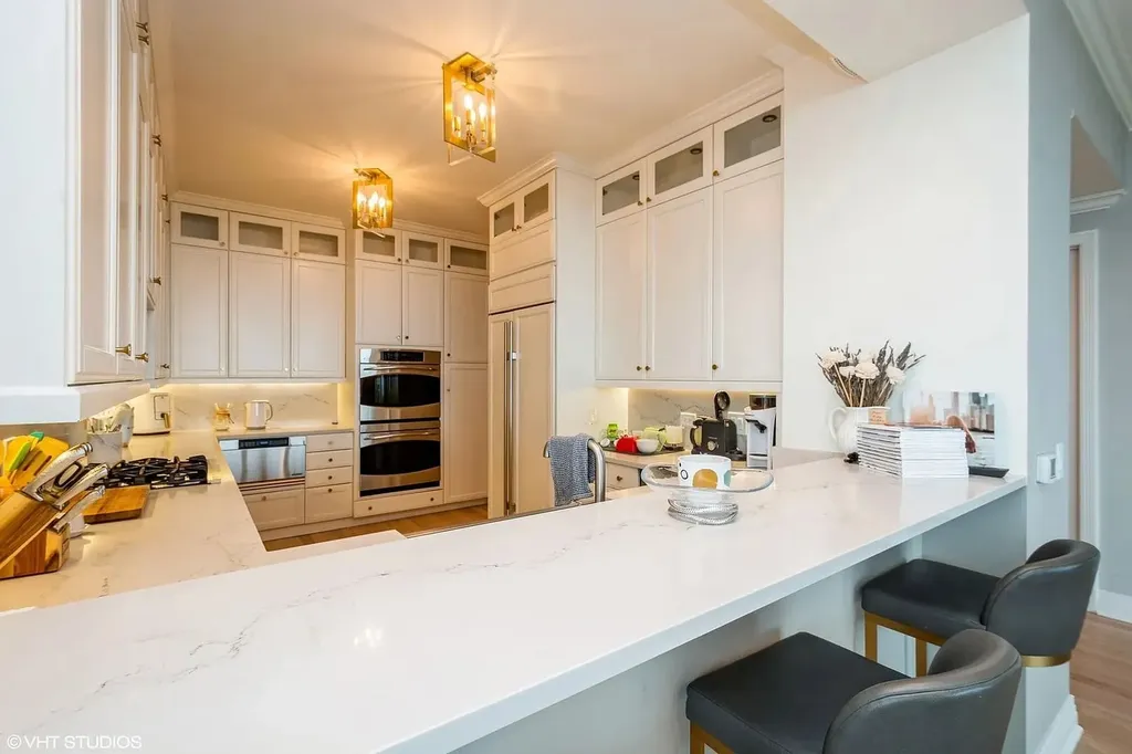 600 North Lake Shore Drive Chicago IL 60611