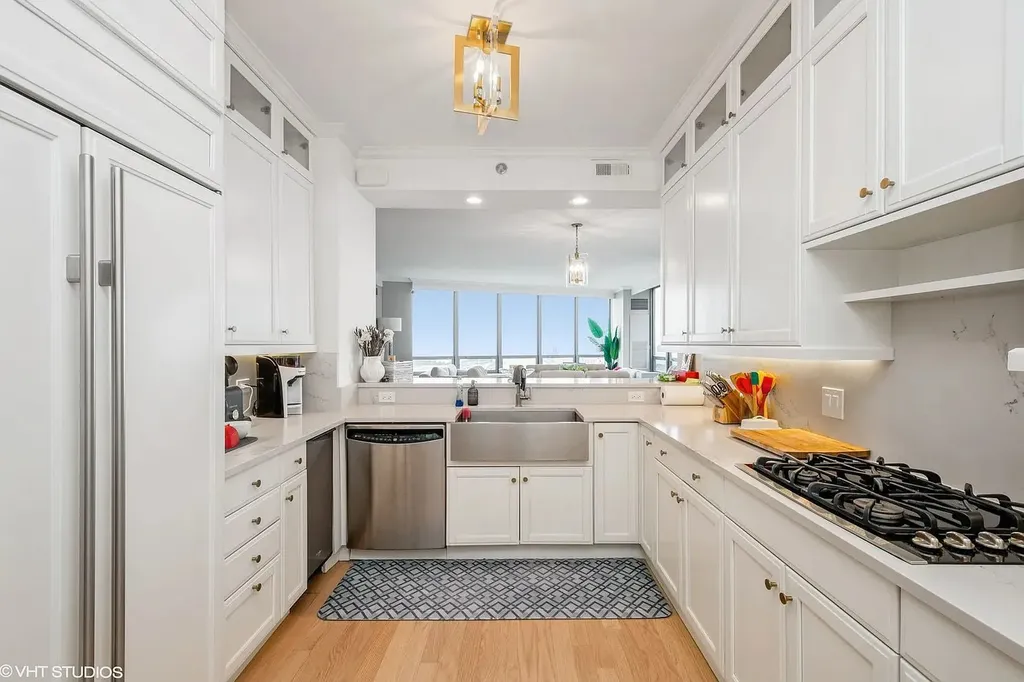 600 North Lake Shore Drive Chicago IL 60611