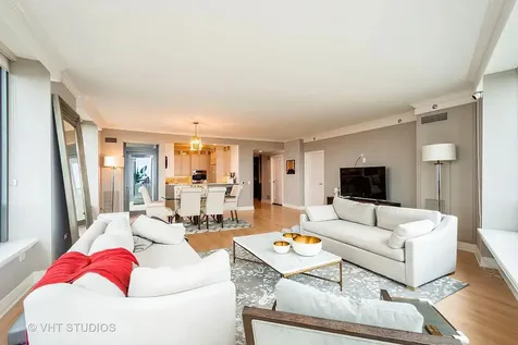 600 North Lake Shore Drive Chicago IL 60611