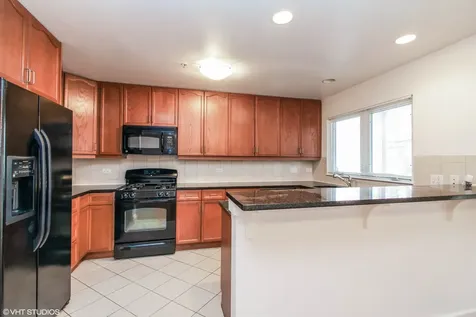1118 East Prairie Avenue Des Plaines IL 60016