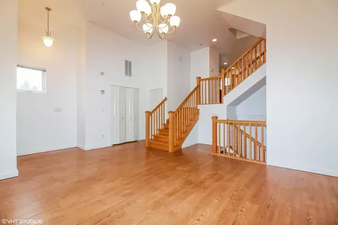 1118 East Prairie Avenue Des Plaines IL 60016