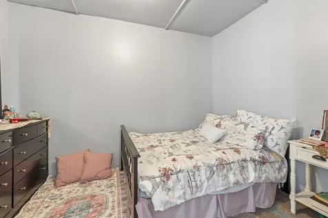 13513 South Baltimore Avenue Chicago IL 60633