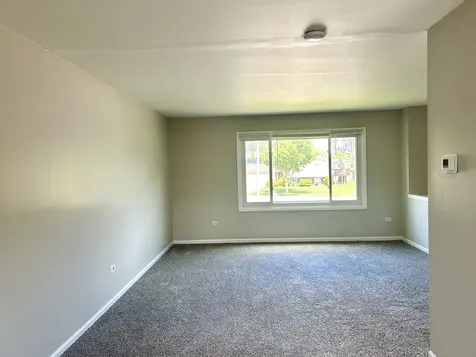 607 Sullivan Lane University Park IL 60484