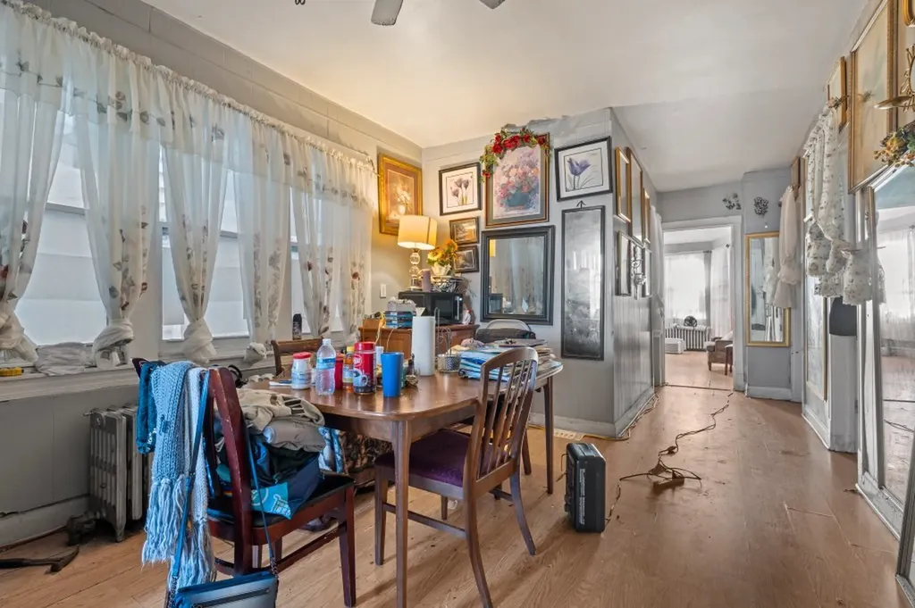 4827 South Throop Street Chicago IL 60609