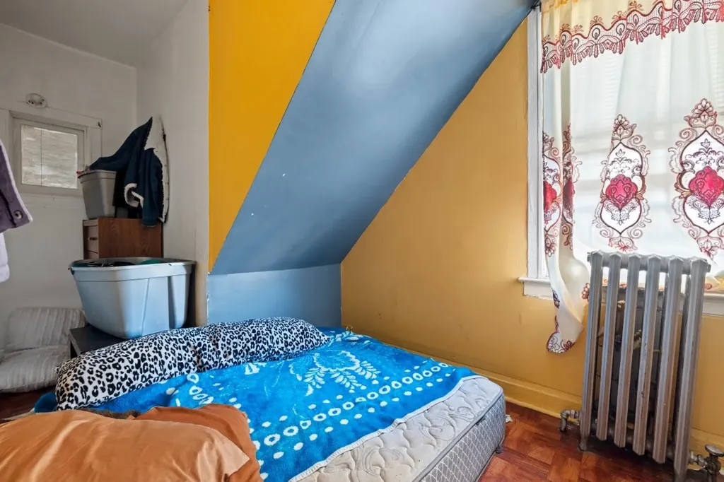 4827 South Throop Street Chicago IL 60609