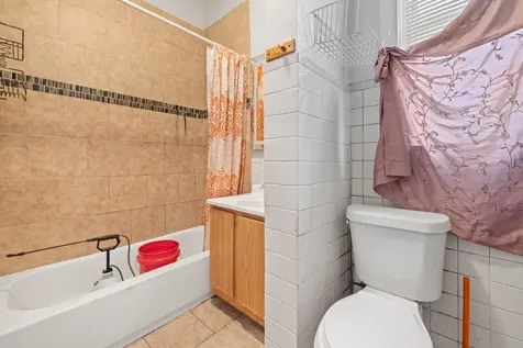 4827 South Throop Street Chicago IL 60609