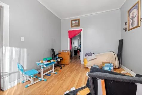 4827 South Throop Street Chicago IL 60609