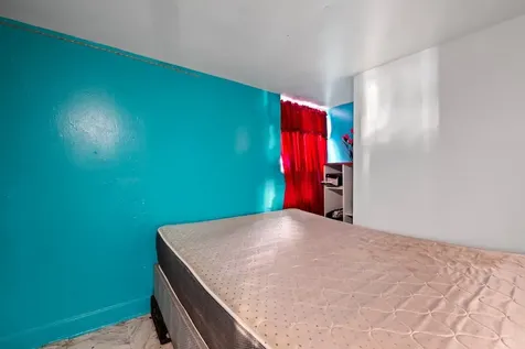 4827 South Throop Street Chicago IL 60609