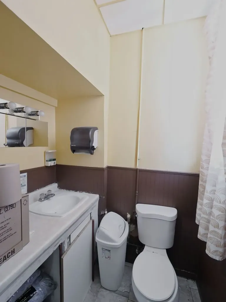 4242 South Archer Avenue Chicago IL 60632