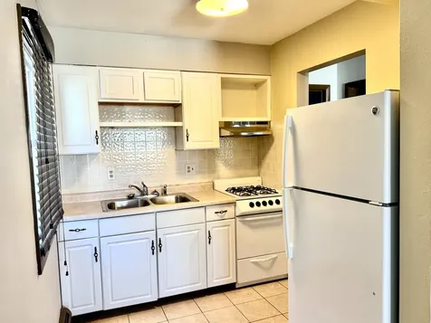 1215 Wall Street Normal IL 61761