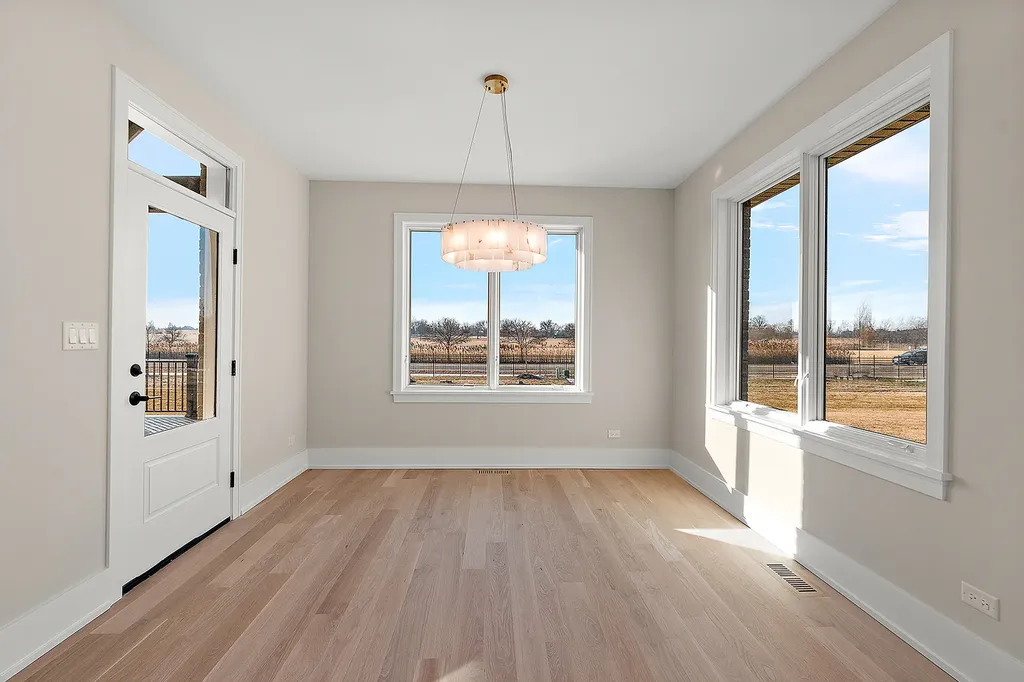 11129 Lizmore Lane Orland Park IL 60467