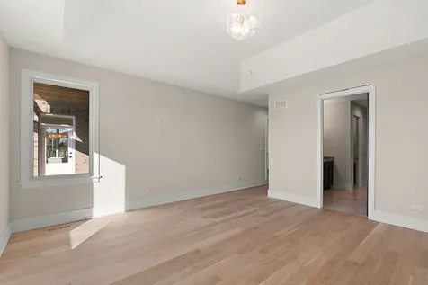 11129 Lizmore Lane Orland Park IL 60467