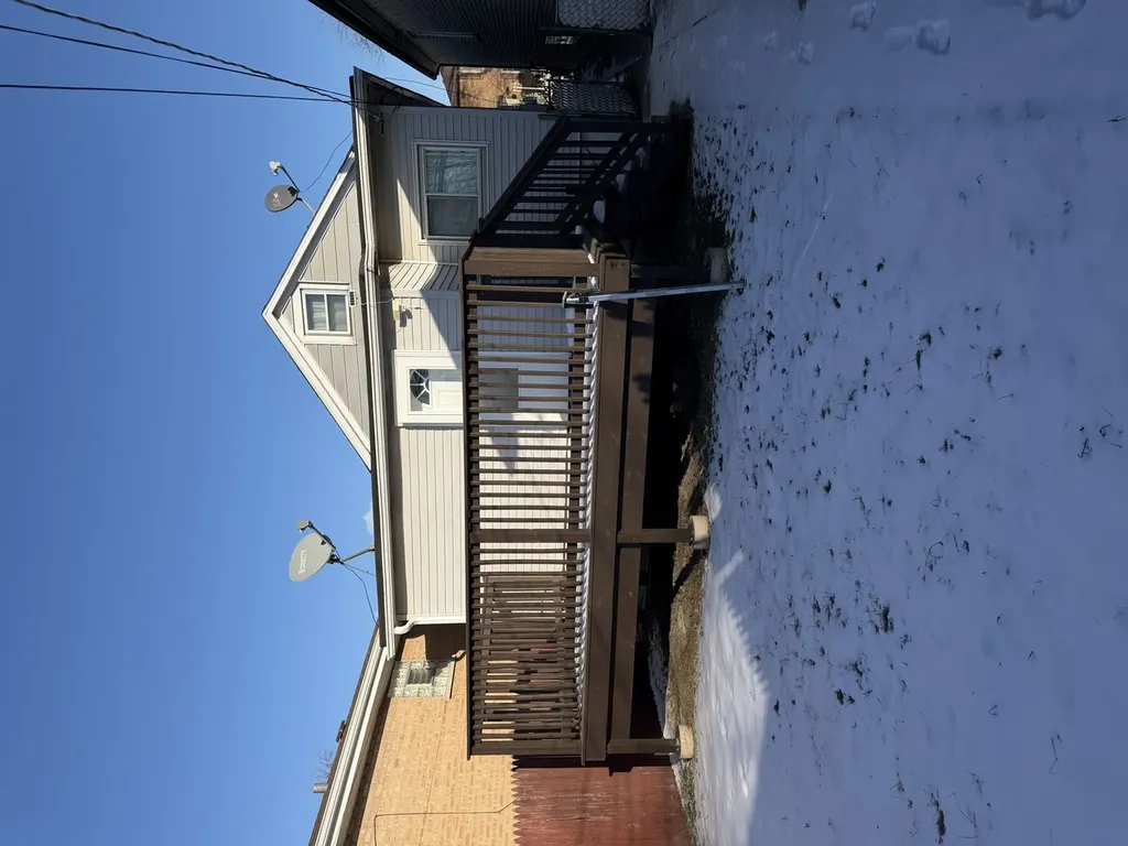 5130 South Menard Avenue Chicago IL 60638