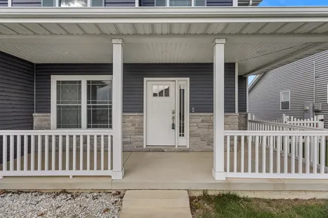 815 Cates Drive Mahomet IL 61853
