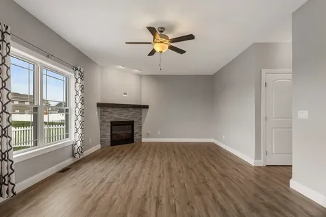 815 Cates Drive Mahomet IL 61853