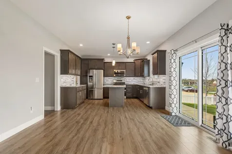 815 Cates Drive Mahomet IL 61853