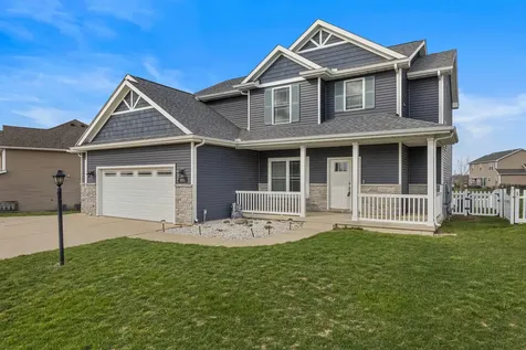 815 Cates Drive Mahomet IL 61853