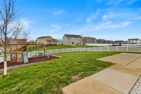 815 Cates Drive Mahomet IL 61853